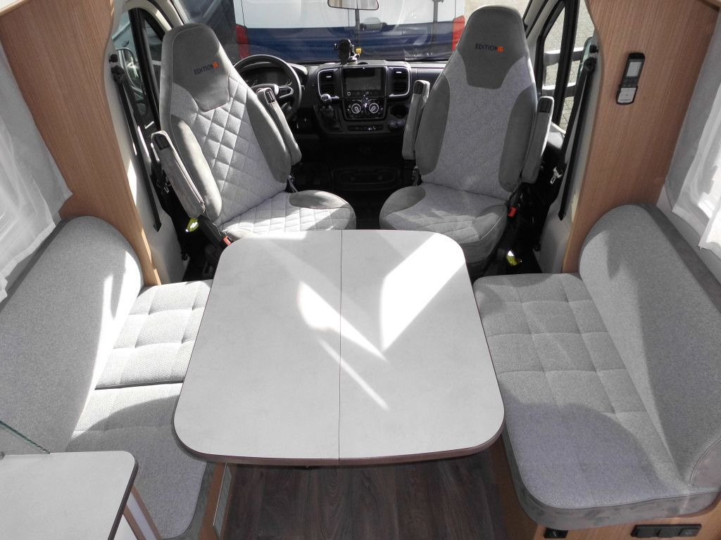 Carado T 459 Edition15 Solar, WR, RFK, SAT/TV uvm.+++ - Half integraal camper: afbeelding 5 Carado T 459 Edition15 Solar, WR, RFK, SAT/TV uvm.+++ - Half integraal camper: afbeelding 5