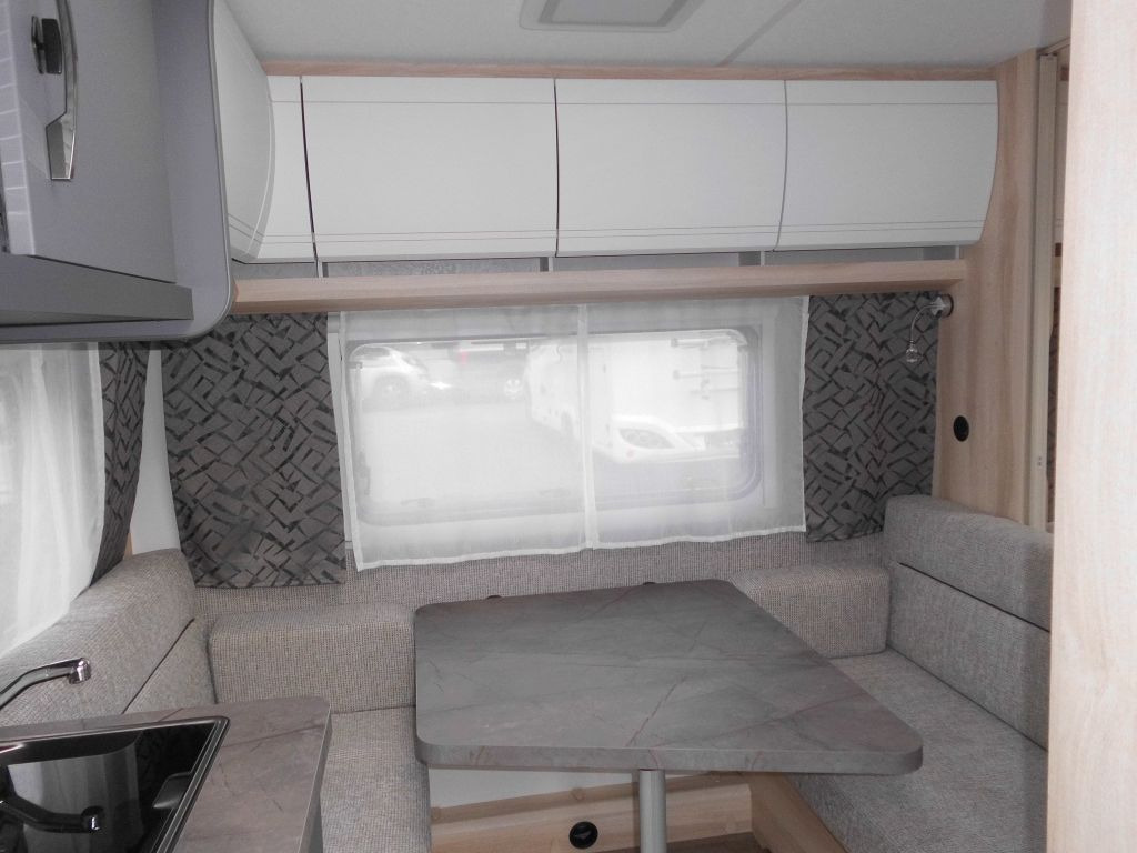 Hobby De Luxe 400 SFe 1500kg., Fahrradträger - Caravan: afbeelding 5 Hobby De Luxe 400 SFe 1500kg., Fahrradträger - Caravan: afbeelding 5