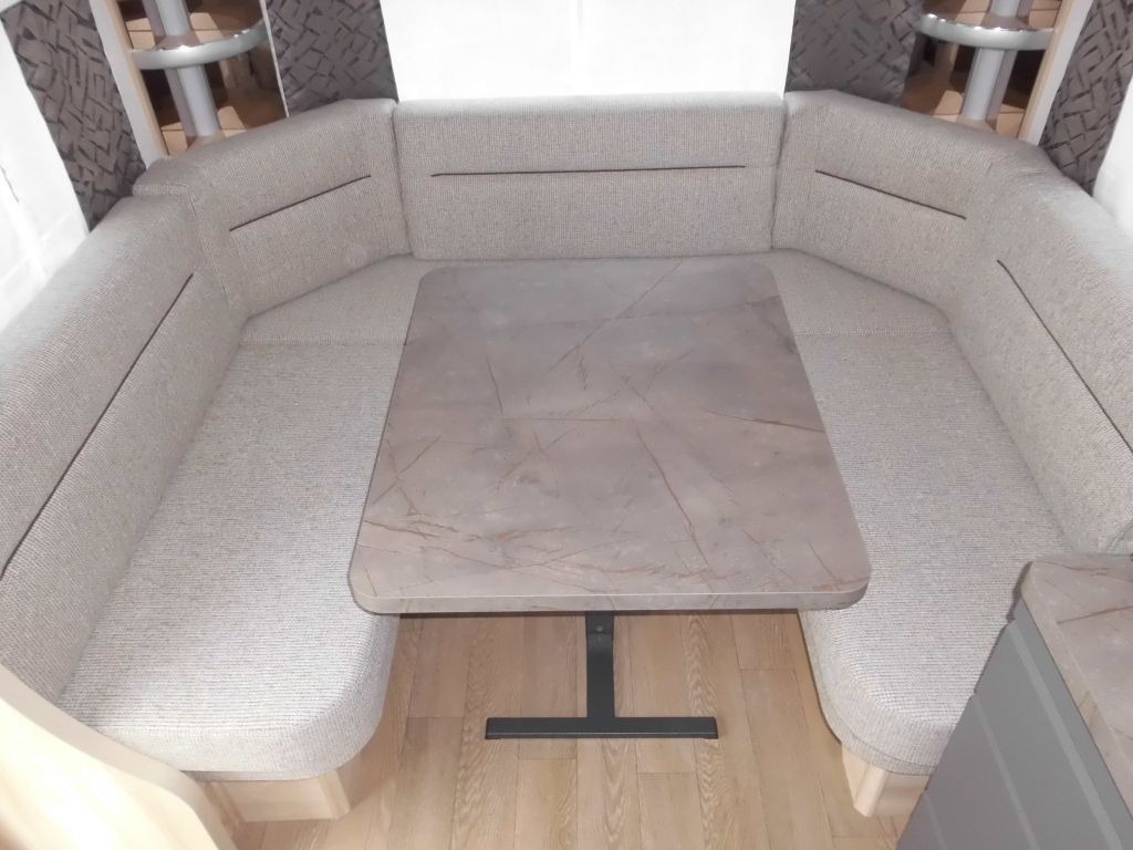 Hobby De Luxe 515 UHL mit Extras, Lagerabverkauf! - Caravan: afbeelding 5 Hobby De Luxe 515 UHL mit Extras, Lagerabverkauf! - Caravan: afbeelding 5