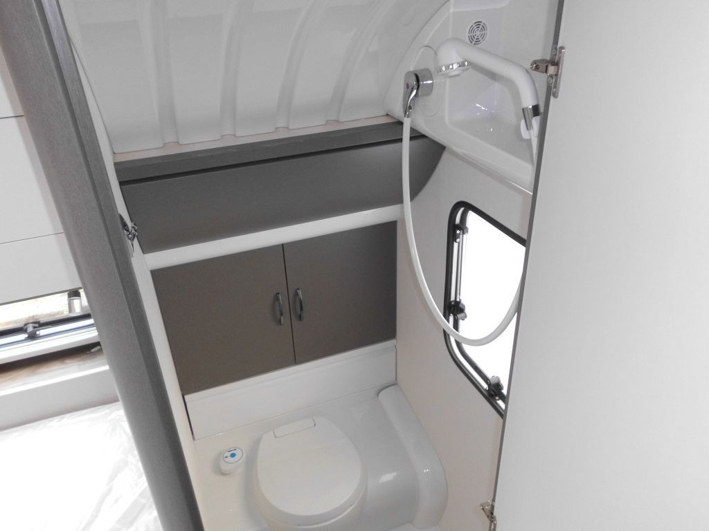 Caravan Hobby Excellent Edition 650 UMFe PICO AUTARK, FBH 2200: afbeelding 15 Caravan Hobby Excellent Edition 650 UMFe PICO AUTARK, FBH 2200: afbeelding 15