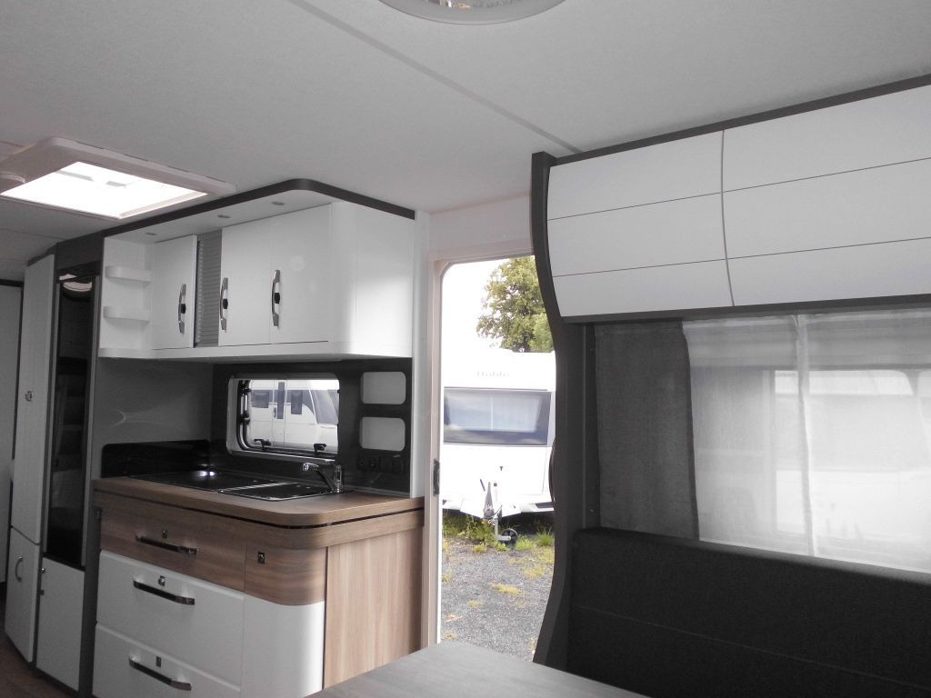 Caravan Hobby Excellent Edition 650 UMFe PICO AUTARK, FBH 2200: afbeelding 12 Caravan Hobby Excellent Edition 650 UMFe PICO AUTARK, FBH 2200: afbeelding 12