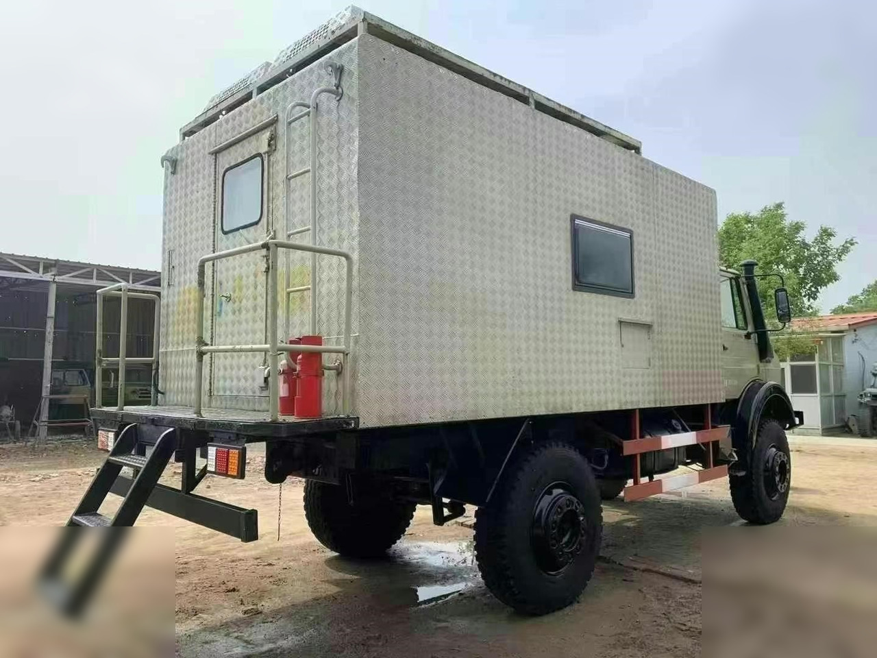 1995 MERCEDES-BENZ UNIMOG 2150 - Chassis vrachtwagen: afbeelding 3 1995 MERCEDES-BENZ UNIMOG 2150 - Chassis vrachtwagen: afbeelding 3