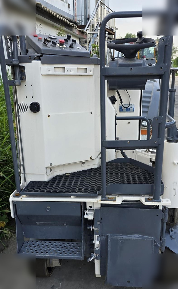 2010 WIRTGEN W35 - Asfaltfrees: afbeelding 4 2010 WIRTGEN W35 - Asfaltfrees: afbeelding 4