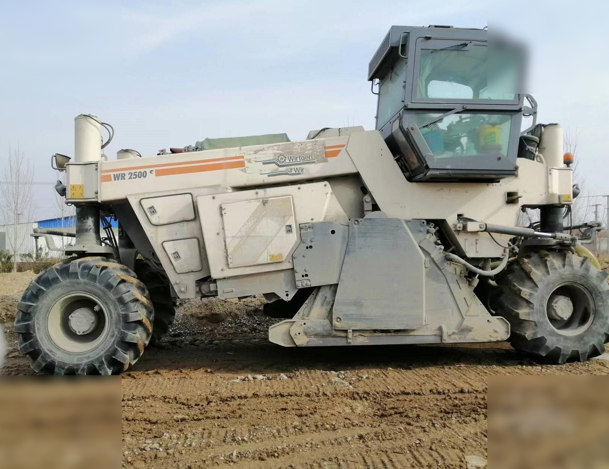 2010 WIRTGEN WR2500S - Bodemstabliseerder: afbeelding 2 2010 WIRTGEN WR2500S - Bodemstabliseerder: afbeelding 2