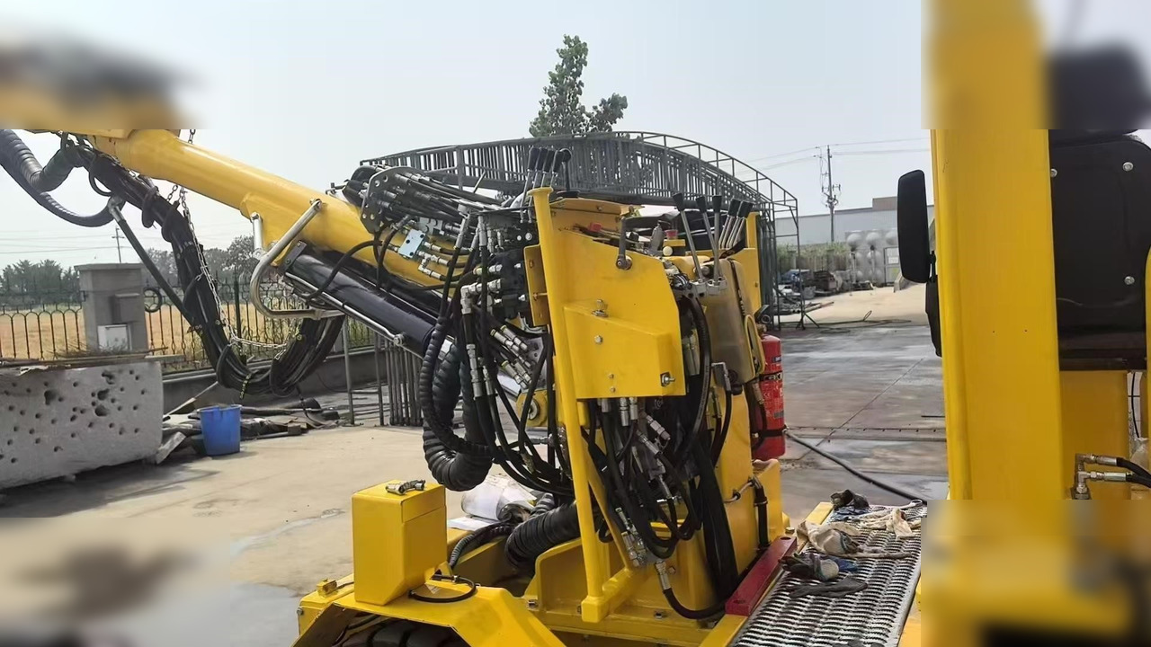 2014 ATLAS COPCO BOOMER 281 - Horizontaal gestuurd boren: afbeelding 4 2014 ATLAS COPCO BOOMER 281 - Horizontaal gestuurd boren: afbeelding 4