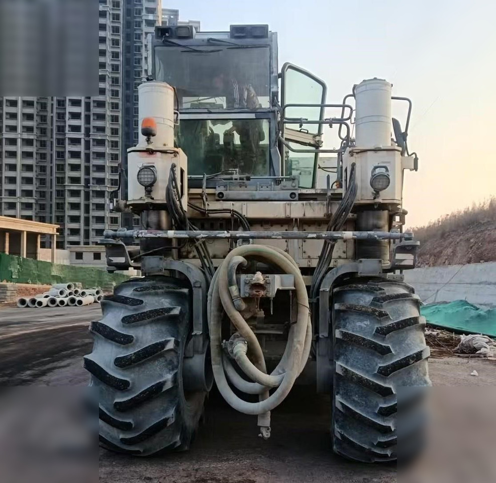 2016 WIRTGEN WR2500S - Bodemstabliseerder: afbeelding 4 2016 WIRTGEN WR2500S - Bodemstabliseerder: afbeelding 4