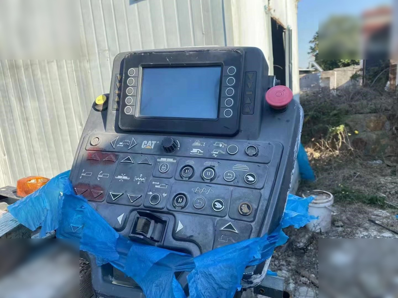 2017 CATERPILLAR AP-655F - Asfaltafwerkmachine: afbeelding 2 2017 CATERPILLAR AP-655F - Asfaltafwerkmachine: afbeelding 2