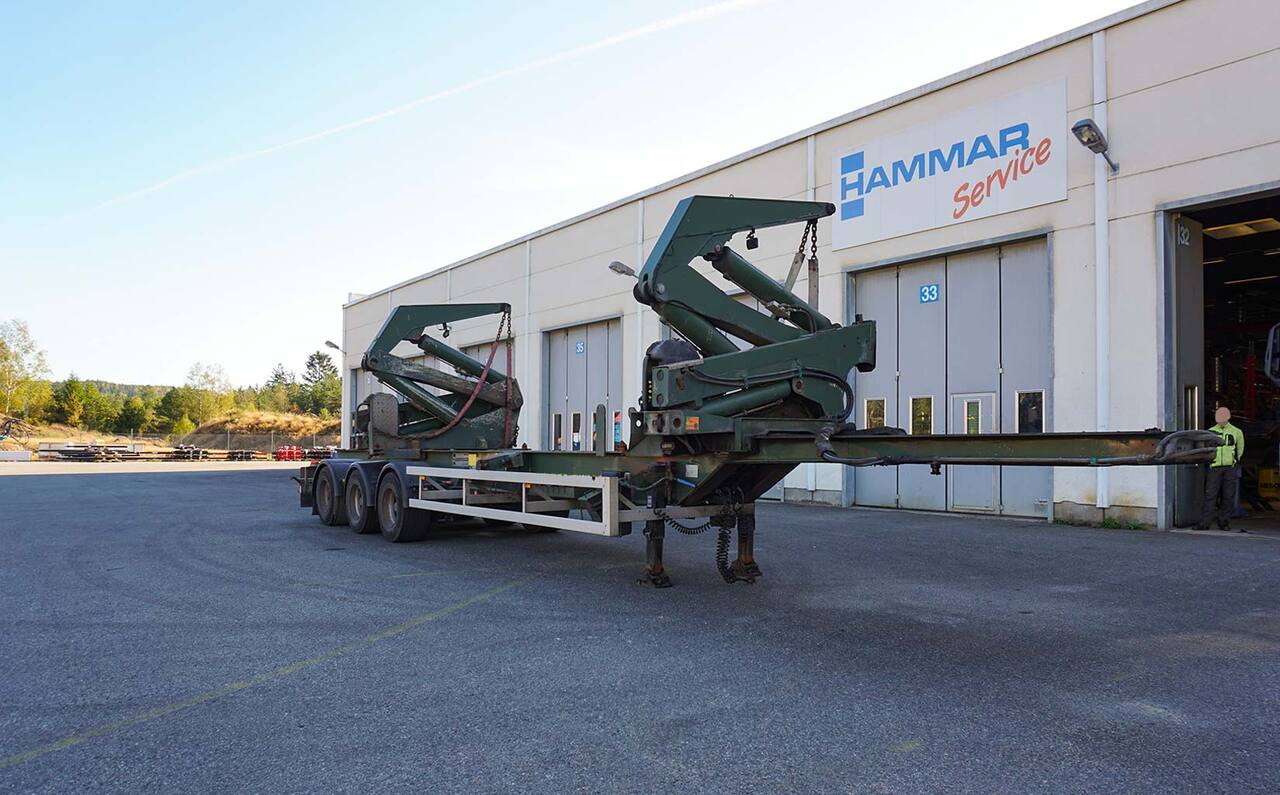 Containertransporter/ Wissellaadbak oplegger voor het vervoer van containers Hammar 195 S, Sideloader, 33 tonnes SWL (20'-40'): afbeelding 11 Containertransporter/ Wissellaadbak oplegger voor het vervoer van containers Hammar 195 S, Sideloader, 33 tonnes SWL (20'-40'): afbeelding 11