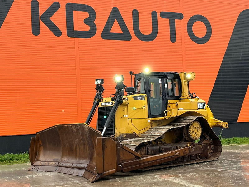 Caterpillar D 6 T LGP RIPPER - Bulldozer: afbeelding 1 Caterpillar D 6 T LGP RIPPER - Bulldozer: afbeelding 1