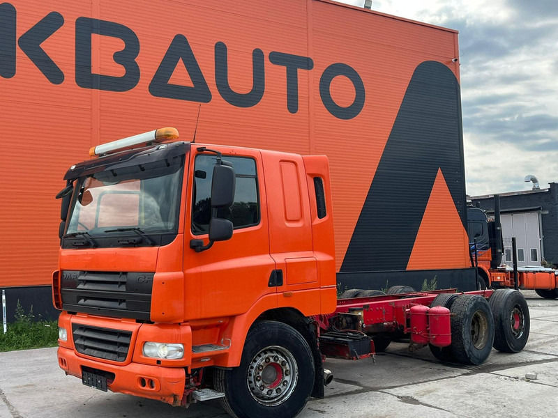 DAF CF85 6x2 CHASSIS - Chassis vrachtwagen: afbeelding 1 DAF CF85 6x2 CHASSIS - Chassis vrachtwagen: afbeelding 1