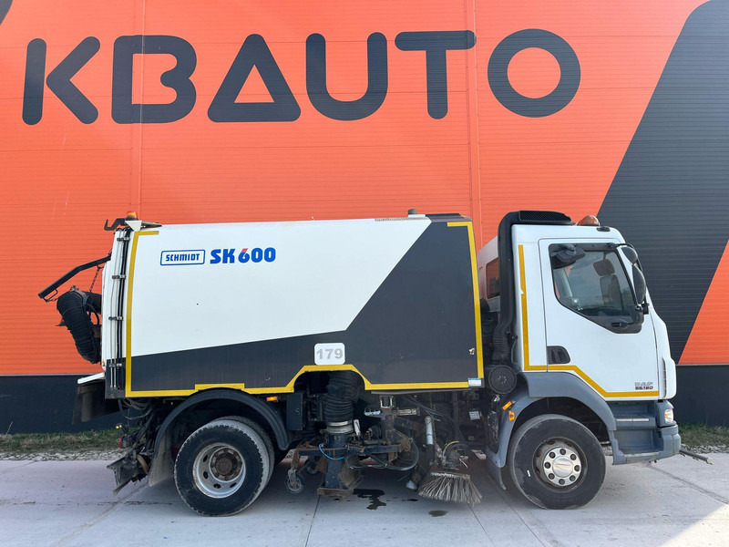 DAF LF 55.180 4x2 Schmidt SK 600 Dual LP - Veegwagen: afbeelding 4 DAF LF 55.180 4x2 Schmidt SK 600 Dual LP - Veegwagen: afbeelding 4