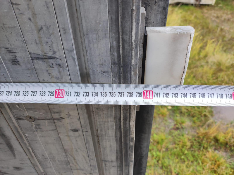 Ekeri CARGO BOX FOR VOLVO TRUCK / VOLVO FURGOON 7500x2500x3300 MM - Gesloten laadbak: afbeelding 5 Ekeri CARGO BOX FOR VOLVO TRUCK / VOLVO FURGOON 7500x2500x3300 MM - Gesloten laadbak: afbeelding 5