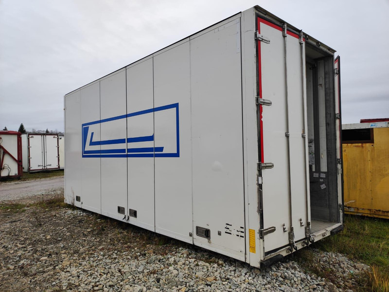 Ekeri CARGO BOX FOR VOLVO TRUCK / VOLVO FURGOON 7500x2500x3300 MM - Gesloten laadbak: afbeelding 1 Ekeri CARGO BOX FOR VOLVO TRUCK / VOLVO FURGOON 7500x2500x3300 MM - Gesloten laadbak: afbeelding 1