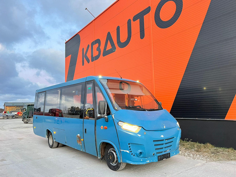 Iveco Kapena Thesi 5 PCS AVAILABLE /EURO 6 / 27 SEATS+5 STANDING / AC / AUXILIARY HEATING - Minibus, Personenvervoer: afbeelding 1 Iveco Kapena Thesi 5 PCS AVAILABLE /EURO 6 / 27 SEATS+5 STANDING / AC / AUXILIARY HEATING - Minibus, Personenvervoer: afbeelding 1