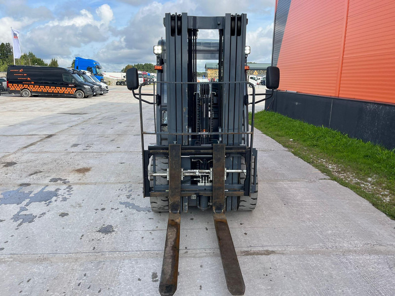 Jac CPCD 35 J RATED CAPACITY 3500 kg / LIFTING HEIGHT 4800 mm - Diesel heftruck: afbeelding 2 Jac CPCD 35 J RATED CAPACITY 3500 kg / LIFTING HEIGHT 4800 mm - Diesel heftruck: afbeelding 2