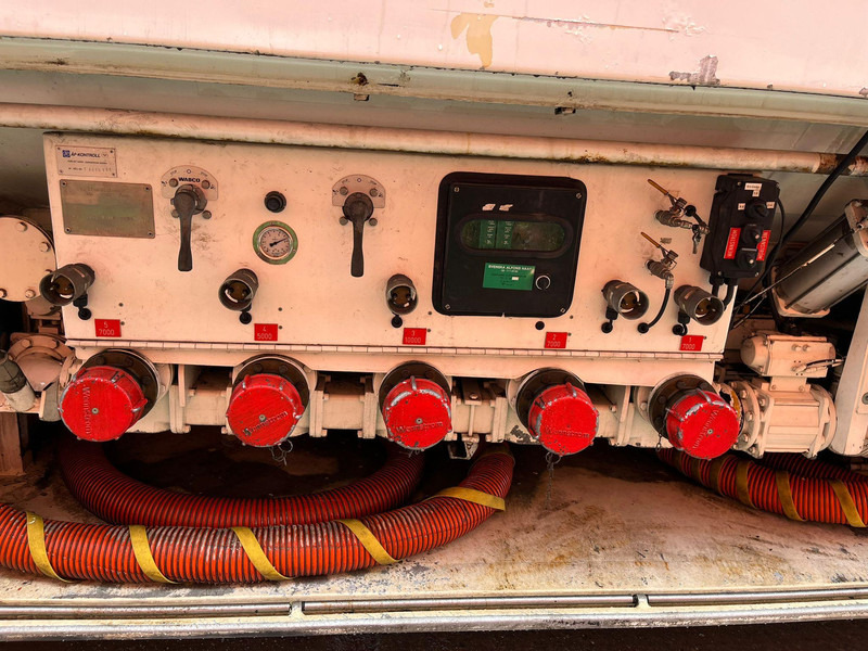 Tank aanhanger LAG A-4-36000 TAL Royal TOTAL CAPACITY 37850 l / 7300 + 7300 + 10650 + 5300 + 7300 l: afbeelding 13