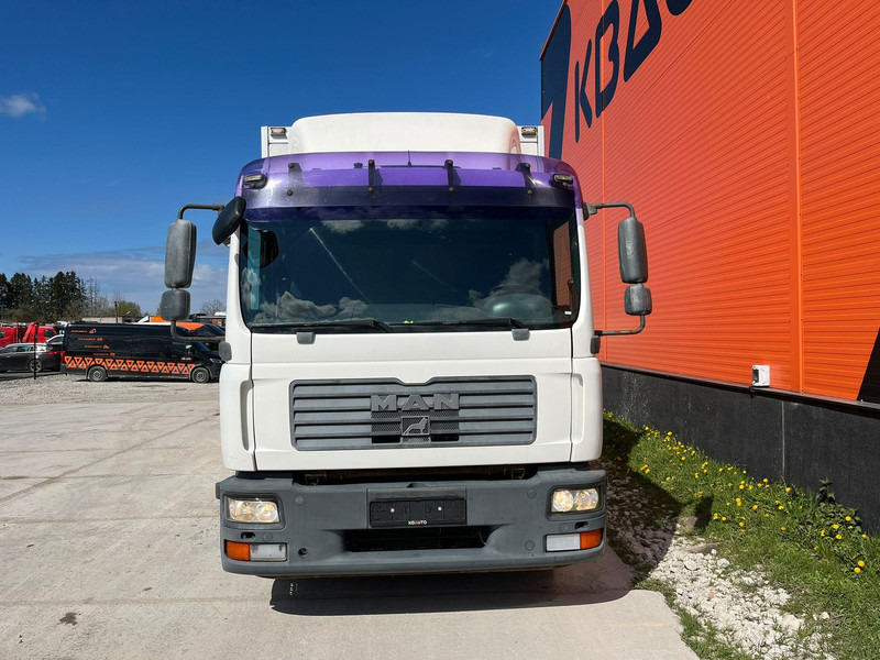 MAN TGL 12.240 4x2 BOX L=6812 mm - Bakwagen: afbeelding 2 MAN TGL 12.240 4x2 BOX L=6812 mm - Bakwagen: afbeelding 2