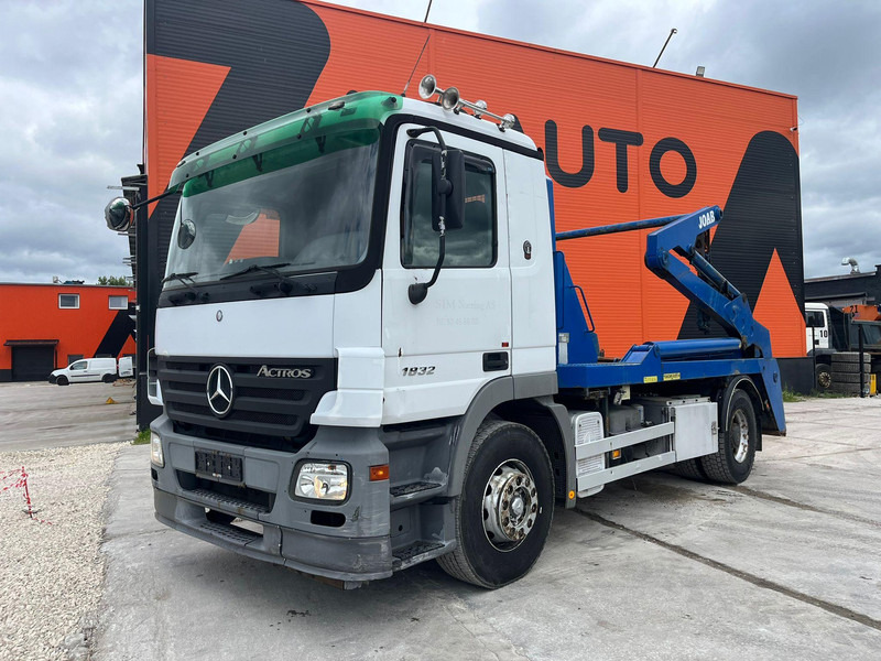 Mercedes-Benz Actros 1832 4x2 JOAB HL 14 U - Portaalarmsysteem vrachtwagen: afbeelding 2 Mercedes-Benz Actros 1832 4x2 JOAB HL 14 U - Portaalarmsysteem vrachtwagen: afbeelding 2