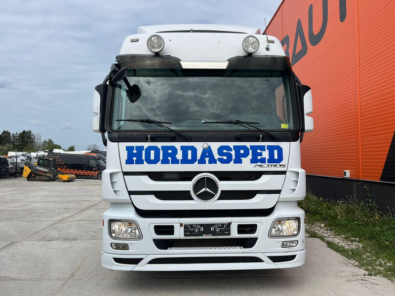 Mercedes-Benz Actros 1832 4x2 SUPRA 850 Mt / BOX L=8226 mm - Koelwagen vrachtwagen: afbeelding 3 Mercedes-Benz Actros 1832 4x2 SUPRA 850 Mt / BOX L=8226 mm - Koelwagen vrachtwagen: afbeelding 3