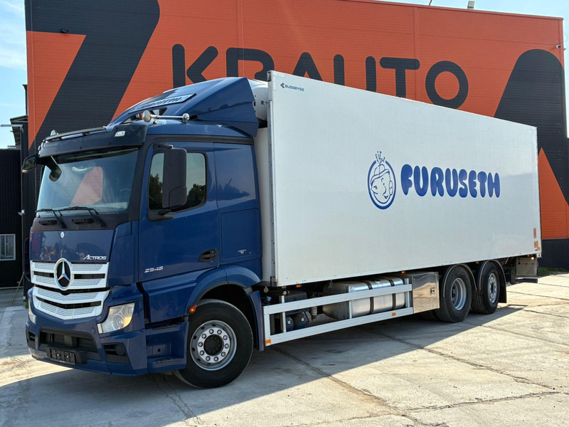 Mercedes-Benz Actros 2548 6x2*4 THERMOKING T-1200R / BOX L=9013 mm - Koelwagen vrachtwagen: afbeelding 1 Mercedes-Benz Actros 2548 6x2*4 THERMOKING T-1200R / BOX L=9013 mm - Koelwagen vrachtwagen: afbeelding 1