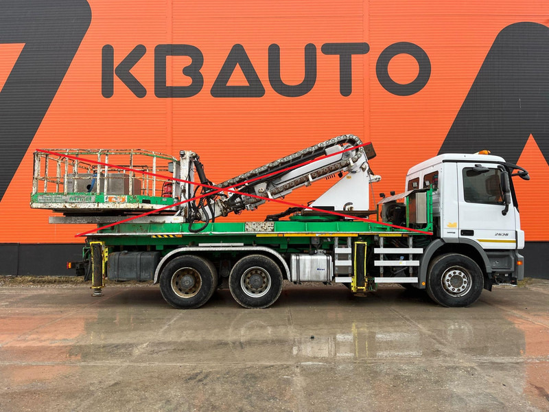 Mercedes-Benz Actros 2636 6x4 FOR SALE AS CHASSIS / ONLY 28159 km / V6 ENGINE / FULL STEEL - Chassis vrachtwagen: afbeelding 4 Mercedes-Benz Actros 2636 6x4 FOR SALE AS CHASSIS / ONLY 28159 km / V6 ENGINE / FULL STEEL - Chassis vrachtwagen: afbeelding 4