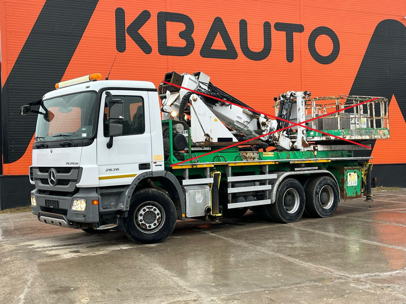 Mercedes-Benz Actros 2636 6x4 FOR SALE AS CHASSIS / ONLY 28159 km / V6 ENGINE / FULL STEEL - Chassis vrachtwagen: afbeelding 1 Mercedes-Benz Actros 2636 6x4 FOR SALE AS CHASSIS / ONLY 28159 km / V6 ENGINE / FULL STEEL - Chassis vrachtwagen: afbeelding 1
