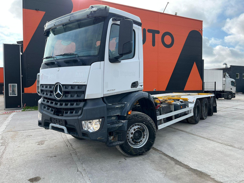 Mercedes-Benz Arocs 3232 8x4*4 ONLY 11775 KM !!! / CHASSIS L=7700 mm - Chassis vrachtwagen: afbeelding 2 Mercedes-Benz Arocs 3232 8x4*4 ONLY 11775 KM !!! / CHASSIS L=7700 mm - Chassis vrachtwagen: afbeelding 2