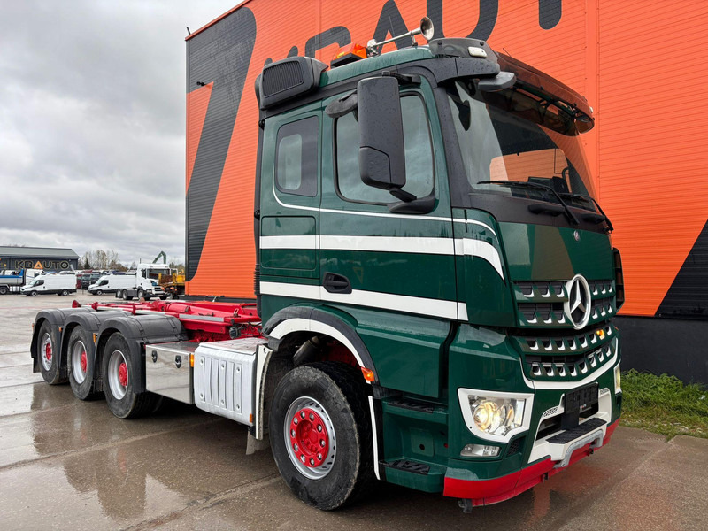 Mercedes-Benz Arocs 3251 8x4*4 JOAB L24 - 24 ton / L=5800 mm - Haakarmsysteem vrachtwagen: afbeelding 4 Mercedes-Benz Arocs 3251 8x4*4 JOAB L24 - 24 ton / L=5800 mm - Haakarmsysteem vrachtwagen: afbeelding 4