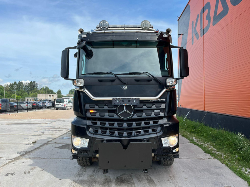 Mercedes-Benz Arocs 3253 8x4 2019 - Kipper vrachtwagen: afbeelding 3 Mercedes-Benz Arocs 3253 8x4 2019 - Kipper vrachtwagen: afbeelding 3