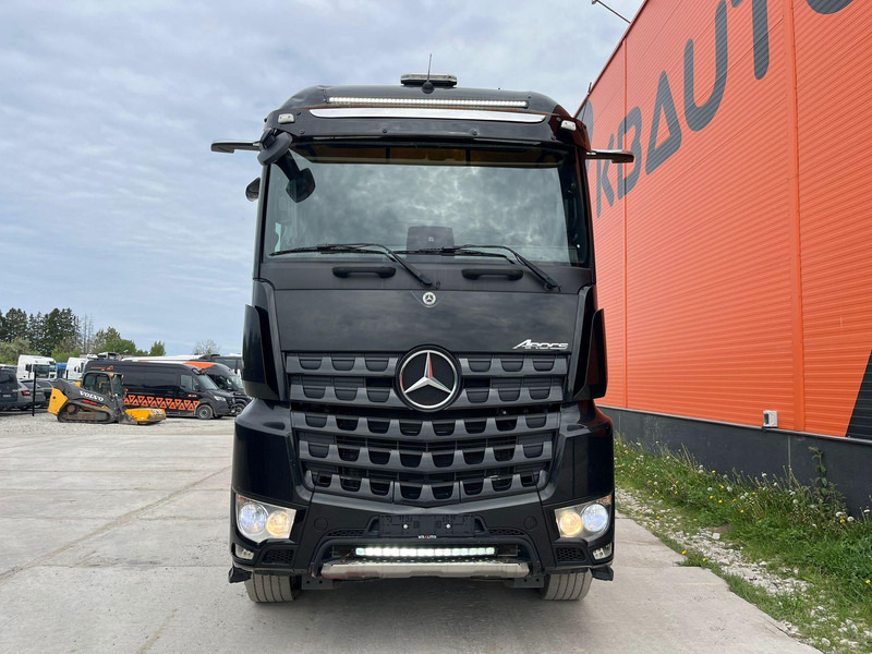 Mercedes-Benz Arocs 3263 8x4 FULL STEEL - Houttransport, Kraanwagen: afbeelding 3 Mercedes-Benz Arocs 3263 8x4 FULL STEEL - Houttransport, Kraanwagen: afbeelding 3