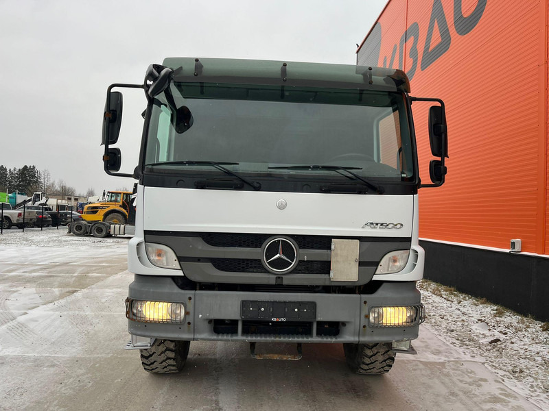 Mercedes-Benz Atego 1018 4x4 ONLY 18844 km ! / FULL STEEL / DRUM BRAKES / PLATFORM L=3500 mm - Vrachtwagen met open laadbak: afbeelding 3 Mercedes-Benz Atego 1018 4x4 ONLY 18844 km ! / FULL STEEL / DRUM BRAKES / PLATFORM L=3500 mm - Vrachtwagen met open laadbak: afbeelding 3