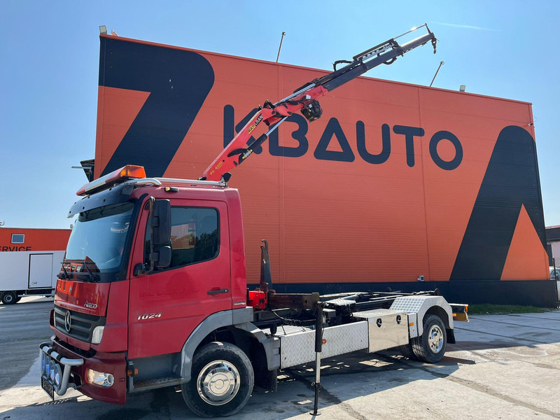 Mercedes-Benz Atego 1024 4x2 PK4100 + WINCH / HOOK LIFT L=3900 mm - Haakarmsysteem vrachtwagen, Kraanwagen: afbeelding 1 Mercedes-Benz Atego 1024 4x2 PK4100 + WINCH / HOOK LIFT L=3900 mm - Haakarmsysteem vrachtwagen, Kraanwagen: afbeelding 1