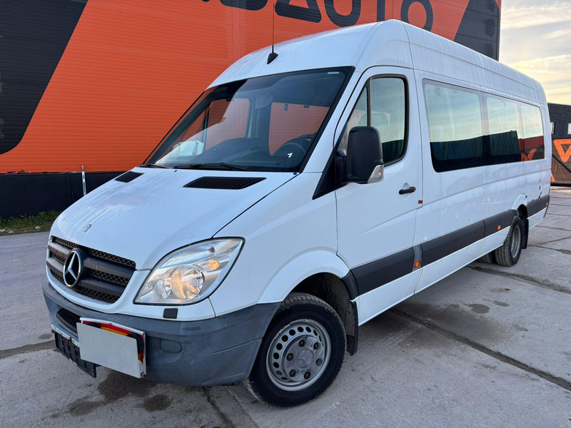 Mercedes-Benz Sprinter 516 CDI 12 SEATS / WHEELCHAIR LIFT - Minibus, Personenvervoer: afbeelding 3 Mercedes-Benz Sprinter 516 CDI 12 SEATS / WHEELCHAIR LIFT - Minibus, Personenvervoer: afbeelding 3