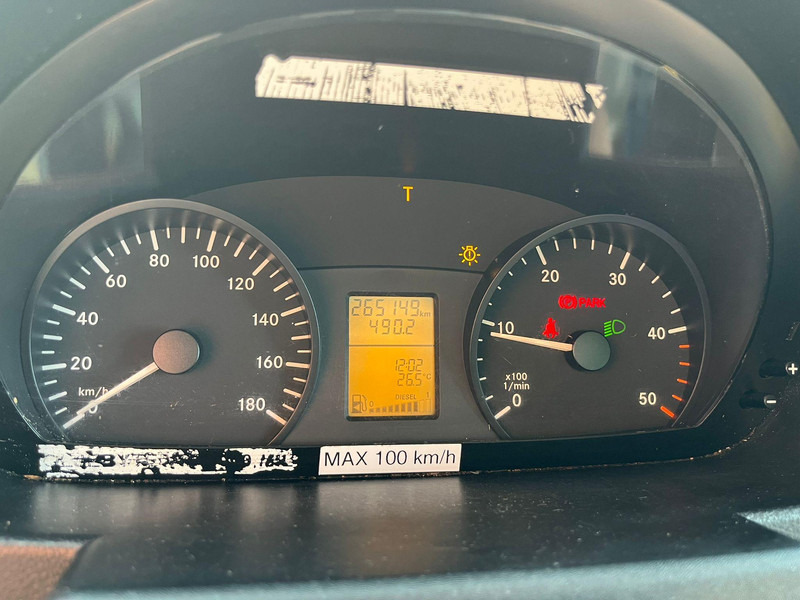 Leasing Mercedes-Benz Sprinter 516 CDI 19 + 1 SEATS / AC Mercedes-Benz Sprinter 516 CDI 19 + 1 SEATS / AC: afbeelding 11