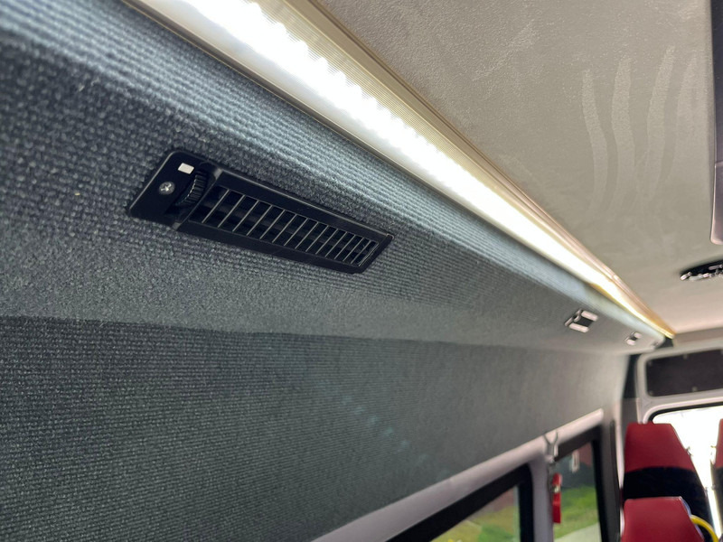 Leasing Mercedes-Benz Sprinter 516 CDI 19 + 1 SEATS / AC Mercedes-Benz Sprinter 516 CDI 19 + 1 SEATS / AC: afbeelding 20