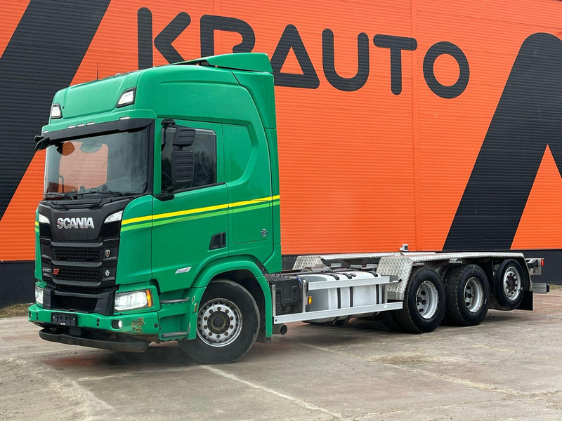 Scania R 580 8x4*4 9 TON FRONT AXLE / PTO / RETARDER - Chassis vrachtwagen: afbeelding 1 Scania R 580 8x4*4 9 TON FRONT AXLE / PTO / RETARDER - Chassis vrachtwagen: afbeelding 1