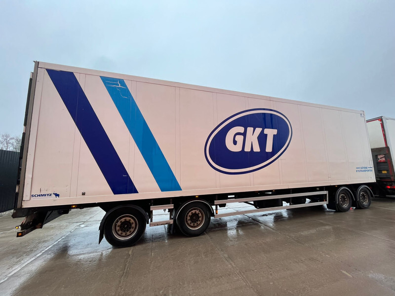 Schmitz Cargobull AKO 36 THERMOKING / BOX L=12367 mm - Koelwagen aanhangwagen: afbeelding 3 Schmitz Cargobull AKO 36 THERMOKING / BOX L=12367 mm - Koelwagen aanhangwagen: afbeelding 3