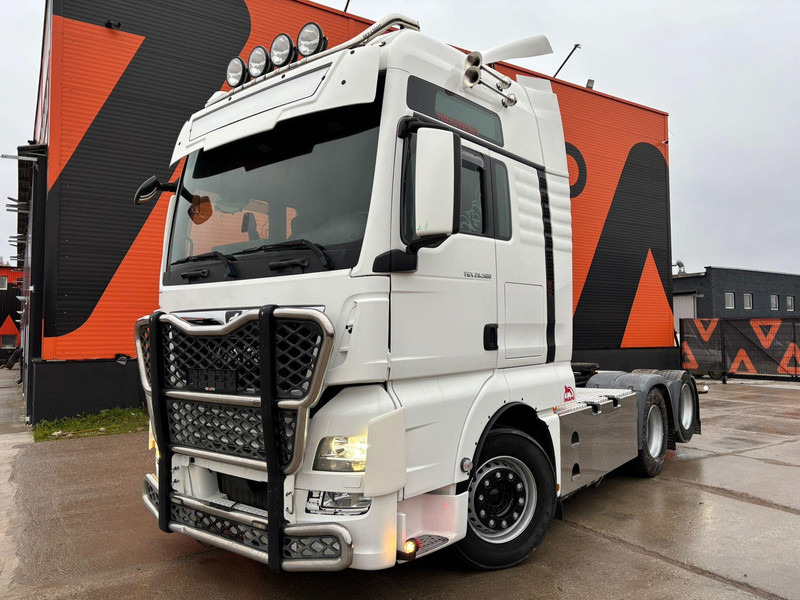 MAN TGX 28.500 6x2 XXL CAB / INTARDER / DOUBLE BOGIE - Trekker: afbeelding 2 MAN TGX 28.500 6x2 XXL CAB / INTARDER / DOUBLE BOGIE - Trekker: afbeelding 2