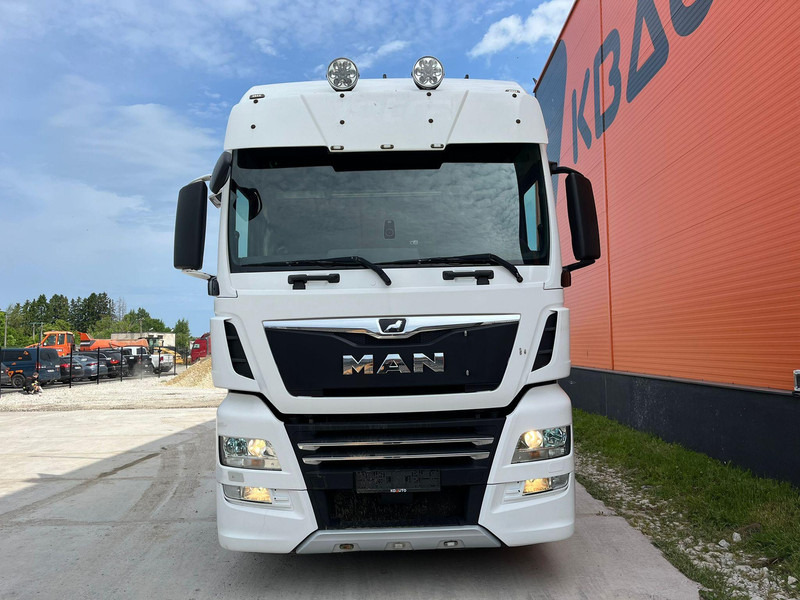 MAN TGX 28.580 6x2 XXL CAB / INTARDER / DOUBLE BOGIE - Trekker: afbeelding 2 MAN TGX 28.580 6x2 XXL CAB / INTARDER / DOUBLE BOGIE - Trekker: afbeelding 2