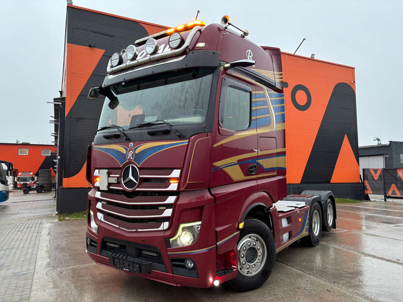 Mercedes-Benz Actros 2653 6x2 GIGASPACE / CAM MIRRORS / RETARDER / DOUBLE BOGIE - Trekker: afbeelding 2 Mercedes-Benz Actros 2653 6x2 GIGASPACE / CAM MIRRORS / RETARDER / DOUBLE BOGIE - Trekker: afbeelding 2