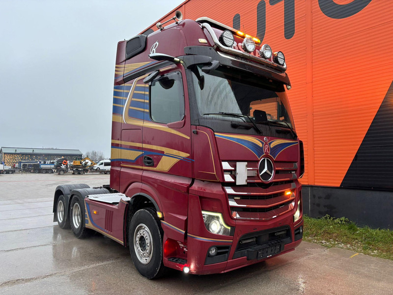 Mercedes-Benz Actros 2653 6x2 GIGASPACE / CAM MIRRORS / RETARDER / DOUBLE BOGIE - Trekker: afbeelding 4 Mercedes-Benz Actros 2653 6x2 GIGASPACE / CAM MIRRORS / RETARDER / DOUBLE BOGIE - Trekker: afbeelding 4
