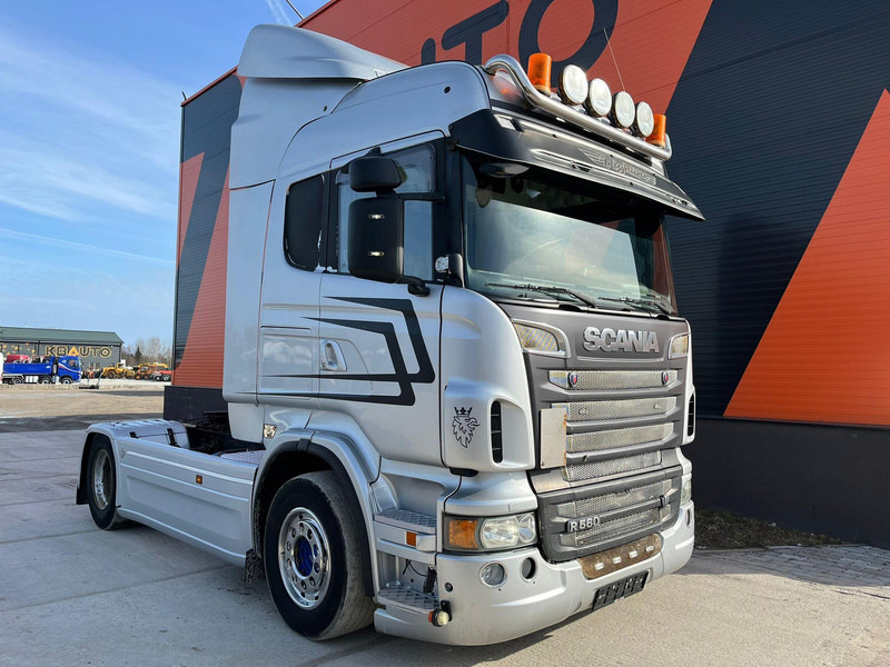 Scania R 560 4x2 CUSTOM INTERIOR - Trekker: afbeelding 4 Scania R 560 4x2 CUSTOM INTERIOR - Trekker: afbeelding 4