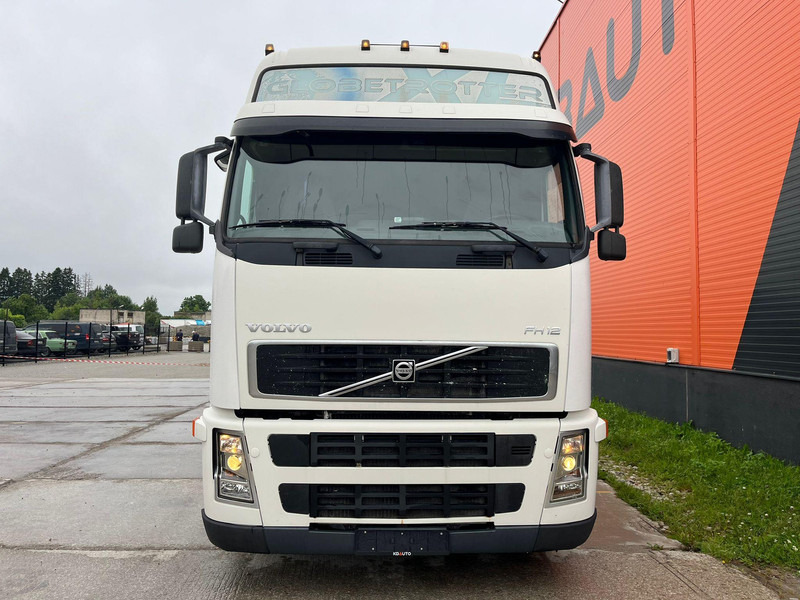 Volvo FH 12 460 6x2 GLOBE XL / DOUBLE BOGIE - Trekker: afbeelding 3 Volvo FH 12 460 6x2 GLOBE XL / DOUBLE BOGIE - Trekker: afbeelding 3