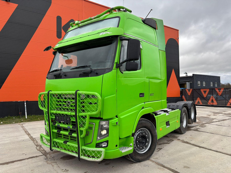 Volvo FH 16 600 6x2 GLOBE XXL ! / HYDRAULICS / RETARDER / DOUBLE BOGIE - Trekker: afbeelding 2 Volvo FH 16 600 6x2 GLOBE XXL ! / HYDRAULICS / RETARDER / DOUBLE BOGIE - Trekker: afbeelding 2