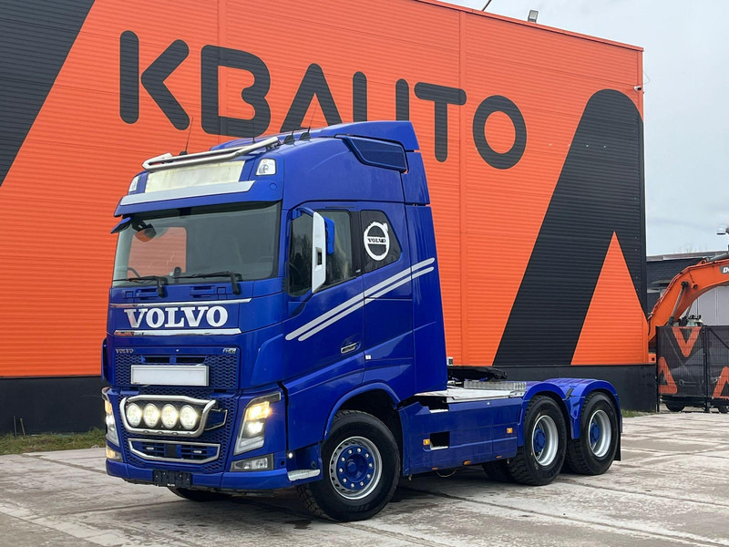 Volvo FH 16 750 6x4 RETARDER / HYDRAULICS / TANDEM AXLE LIFT - Trekker: afbeelding 1 Volvo FH 16 750 6x4 RETARDER / HYDRAULICS / TANDEM AXLE LIFT - Trekker: afbeelding 1