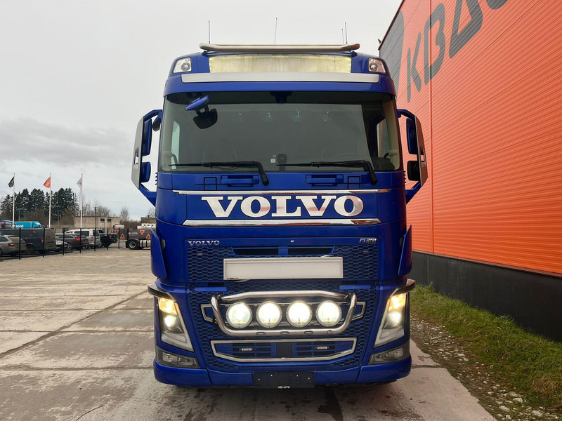 Volvo FH 16 750 6x4 RETARDER / HYDRAULICS / TANDEM AXLE LIFT - Trekker: afbeelding 3 Volvo FH 16 750 6x4 RETARDER / HYDRAULICS / TANDEM AXLE LIFT - Trekker: afbeelding 3