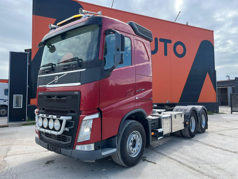 Volvo FH 540 6x4 HYDRAULICS / TANDEM AXLE LIFT - Trekker: afbeelding 2 Volvo FH 540 6x4 HYDRAULICS / TANDEM AXLE LIFT - Trekker: afbeelding 2