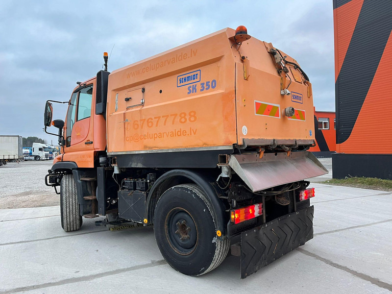 Leasing Unimog U 300 4x4 TRILETY SK / 6918 hours Unimog U 300 4x4 TRILETY SK / 6918 hours: afbeelding 8