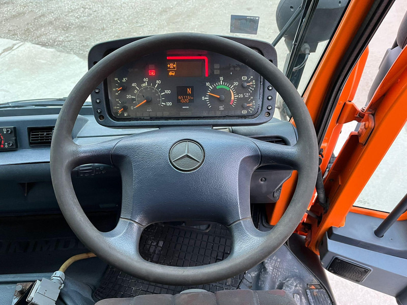 Leasing Unimog U 300 4x4 TRILETY SK / 6918 hours Unimog U 300 4x4 TRILETY SK / 6918 hours: afbeelding 18