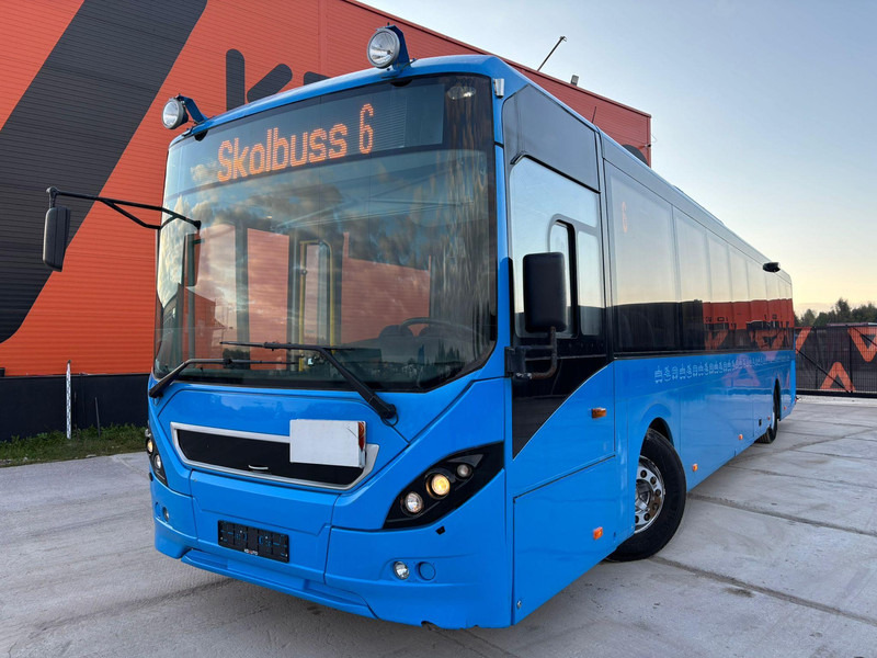 Volvo B7RLE 8900 48 SEATS + 28 STANDING / AC / AUXILIARY HEATER - Streekbus: afbeelding 3 Volvo B7RLE 8900 48 SEATS + 28 STANDING / AC / AUXILIARY HEATER - Streekbus: afbeelding 3